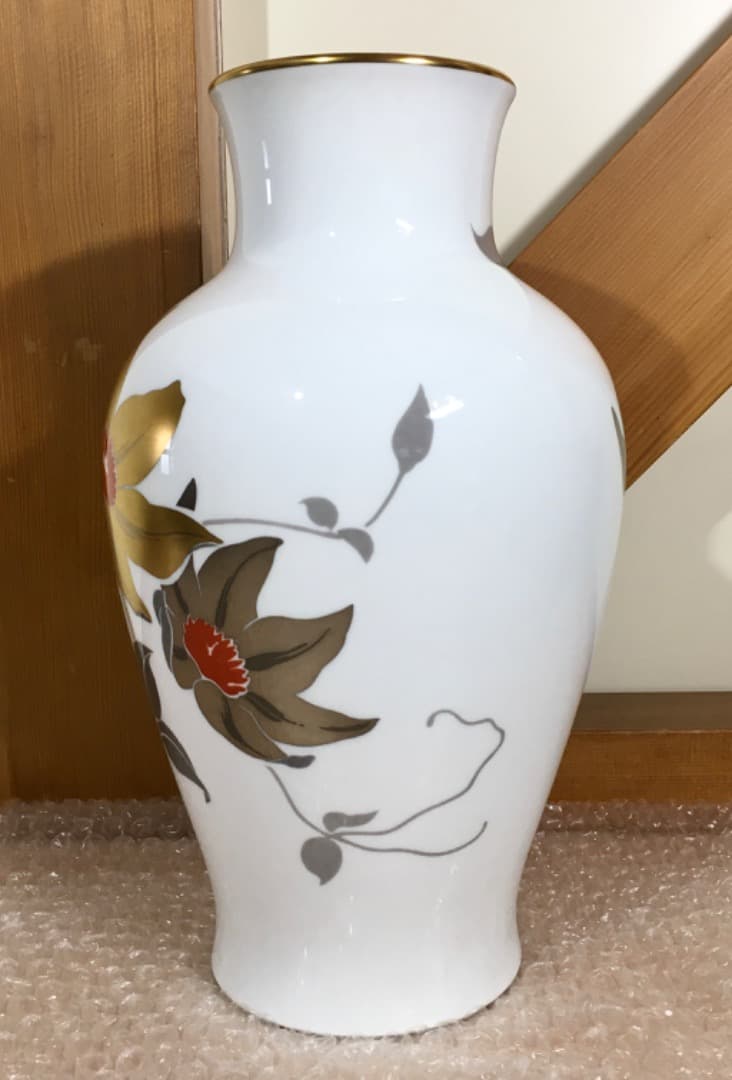 大倉陶園 OKURA CHINA 花瓶 陶磁器 花柄