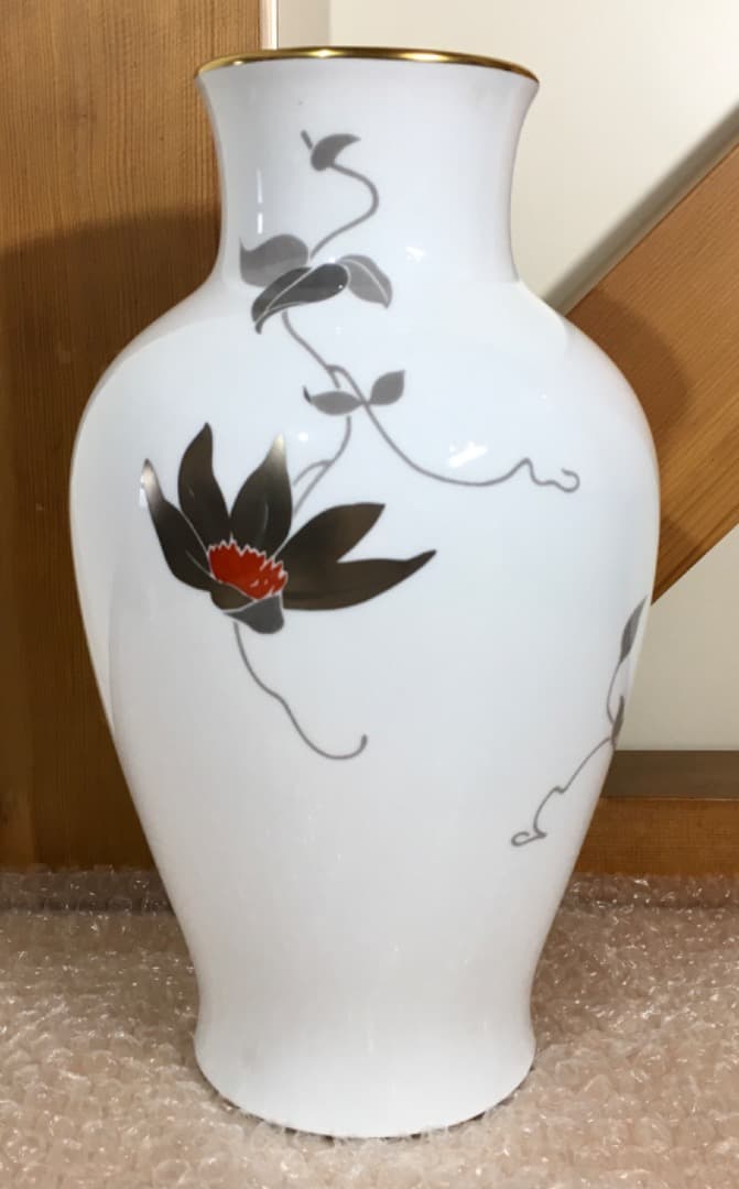 大倉陶園 OKURA CHINA 花瓶 陶磁器 花柄