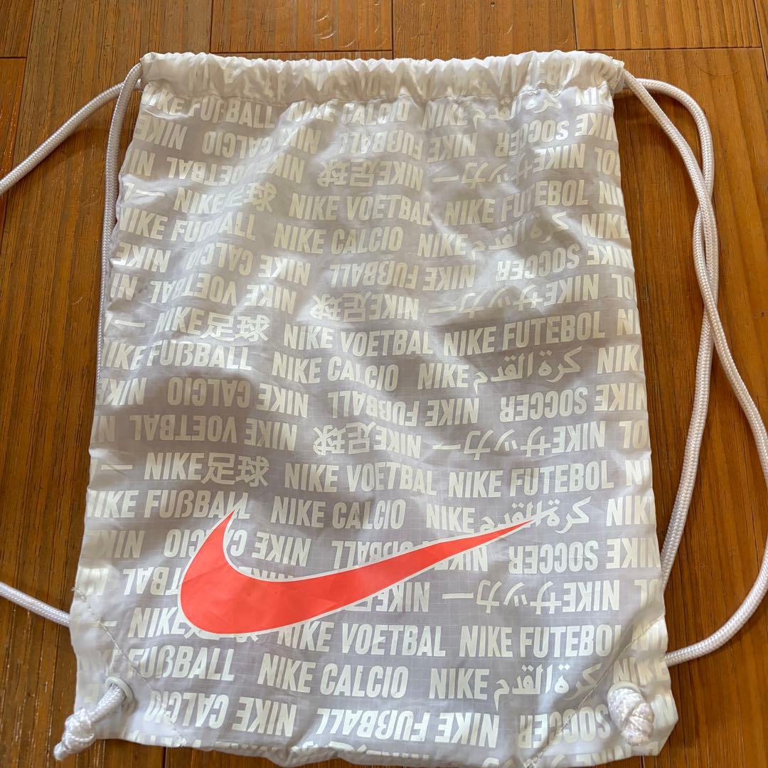 Nike ティエンポレジェンド10 FG サッカースパイク　ナップサック