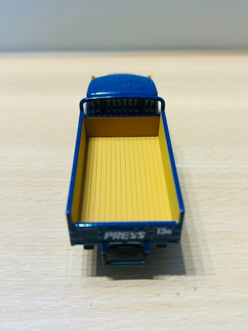 【新品未開封】トミカ 136 新聞輸送 朝日新聞 築地 希少品