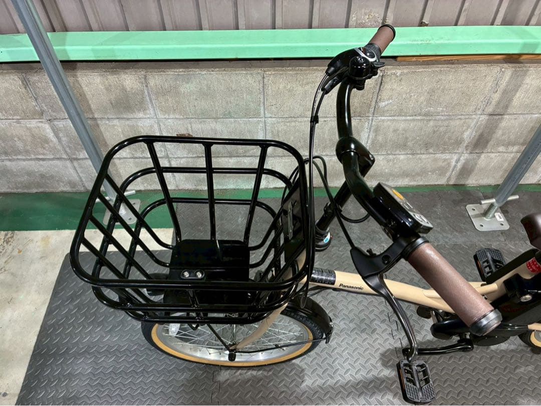 №8614 電動自転車　パナソニック　グリッター 20インチ ✨新古車　美品✨