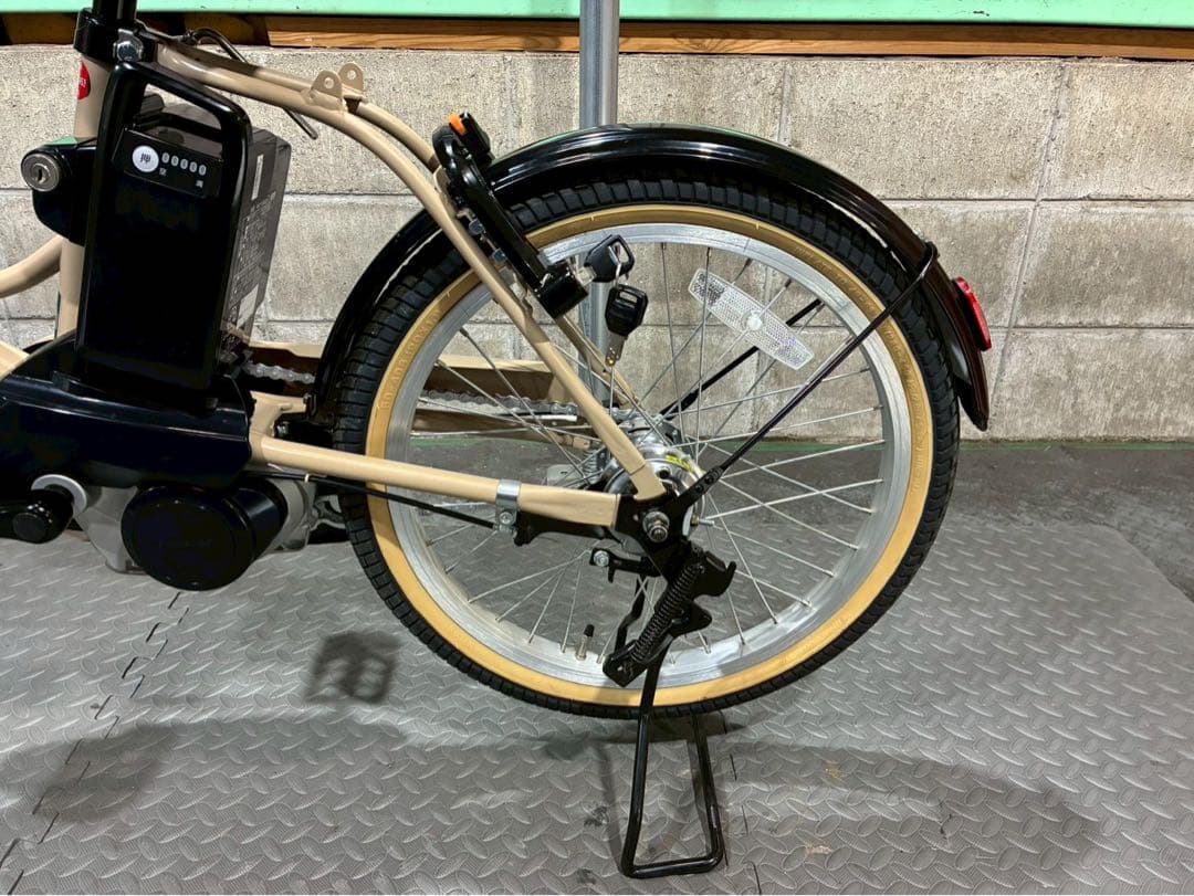 №8614 電動自転車　パナソニック　グリッター 20インチ ✨新古車　美品✨