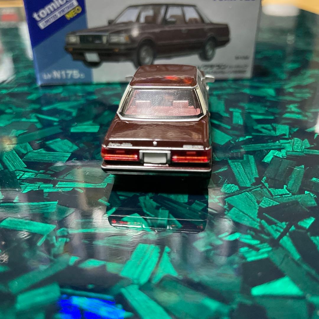 クラウン　ハードトップ　ミニカー