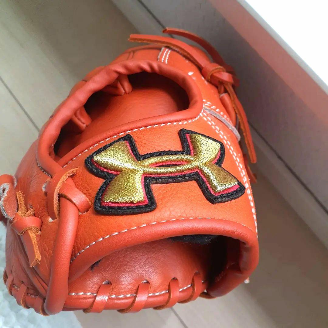 アンダーアーマーグローブ　少年野球