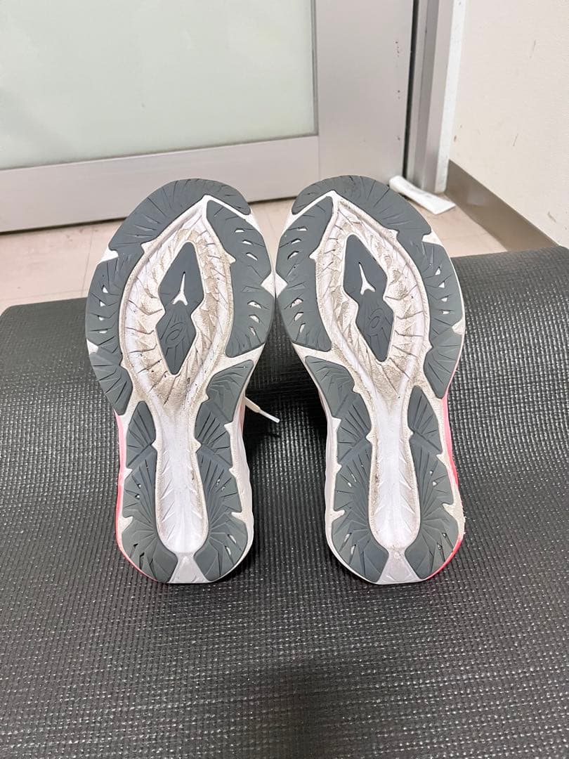 アシックス ノヴァブラスト4