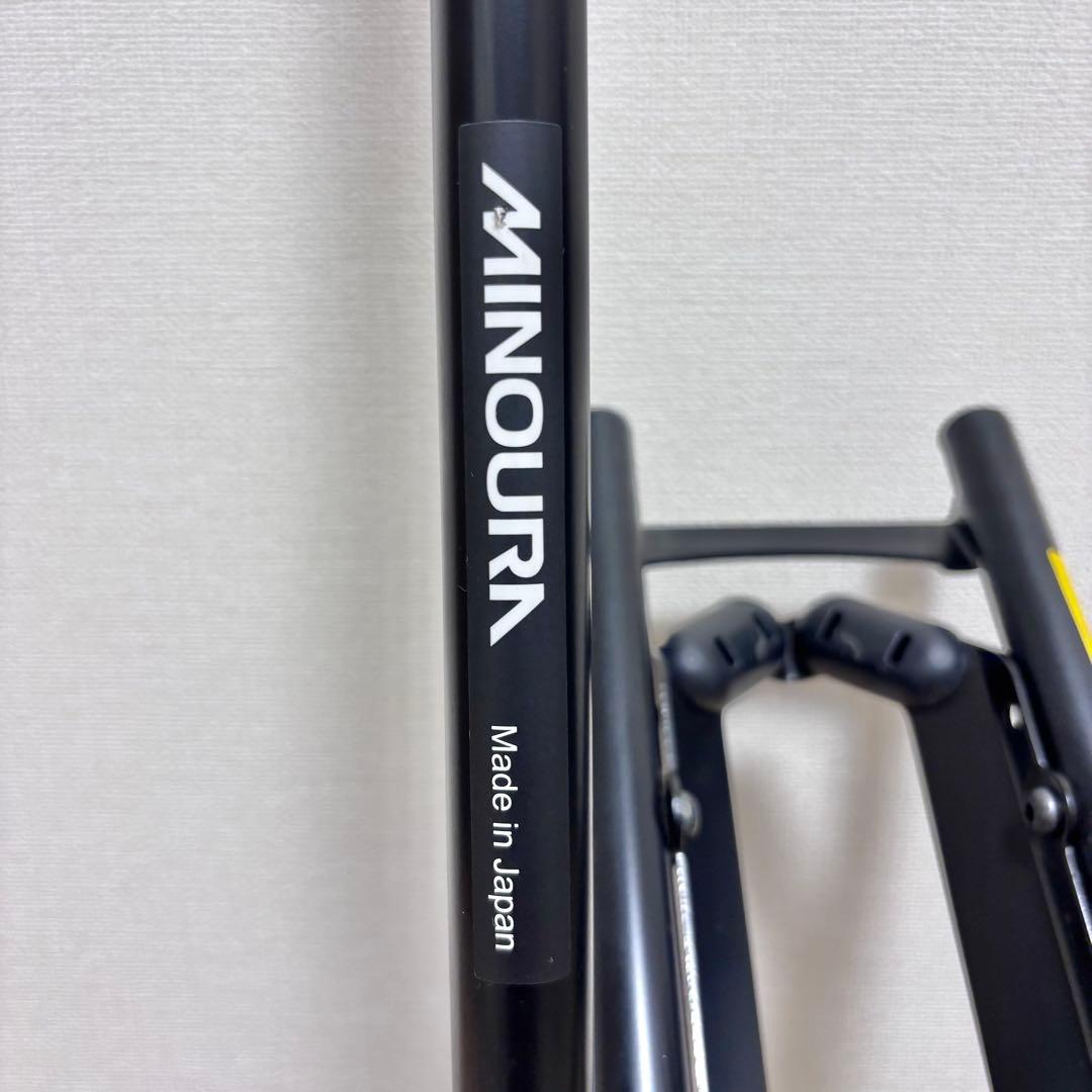 【美品】 Minoura DS-2200 ディスプレイスタンド
