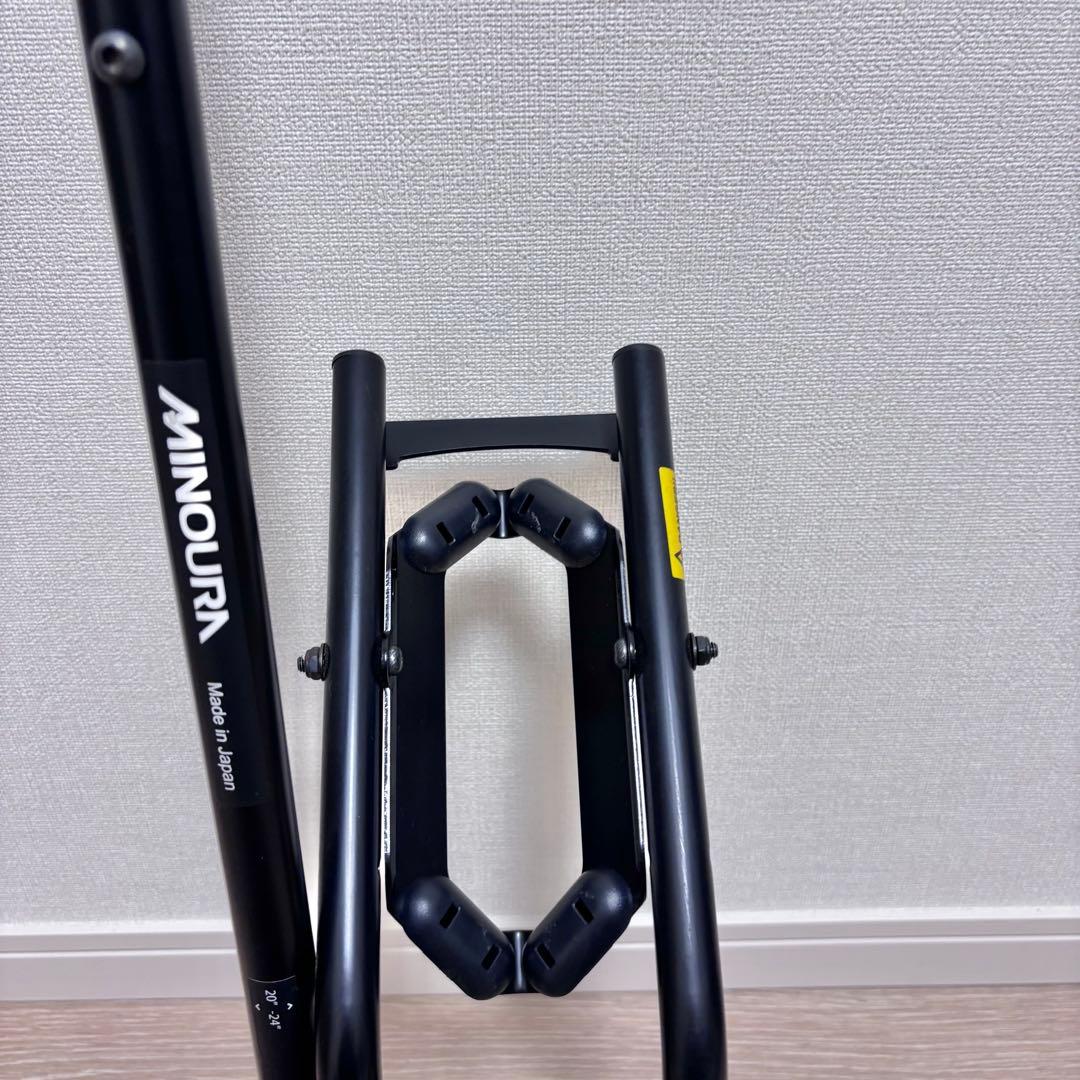 【美品】 Minoura DS-2200 ディスプレイスタンド