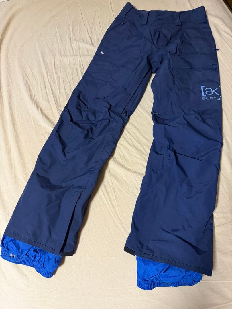 Burton ak スノボウェア　上下セット