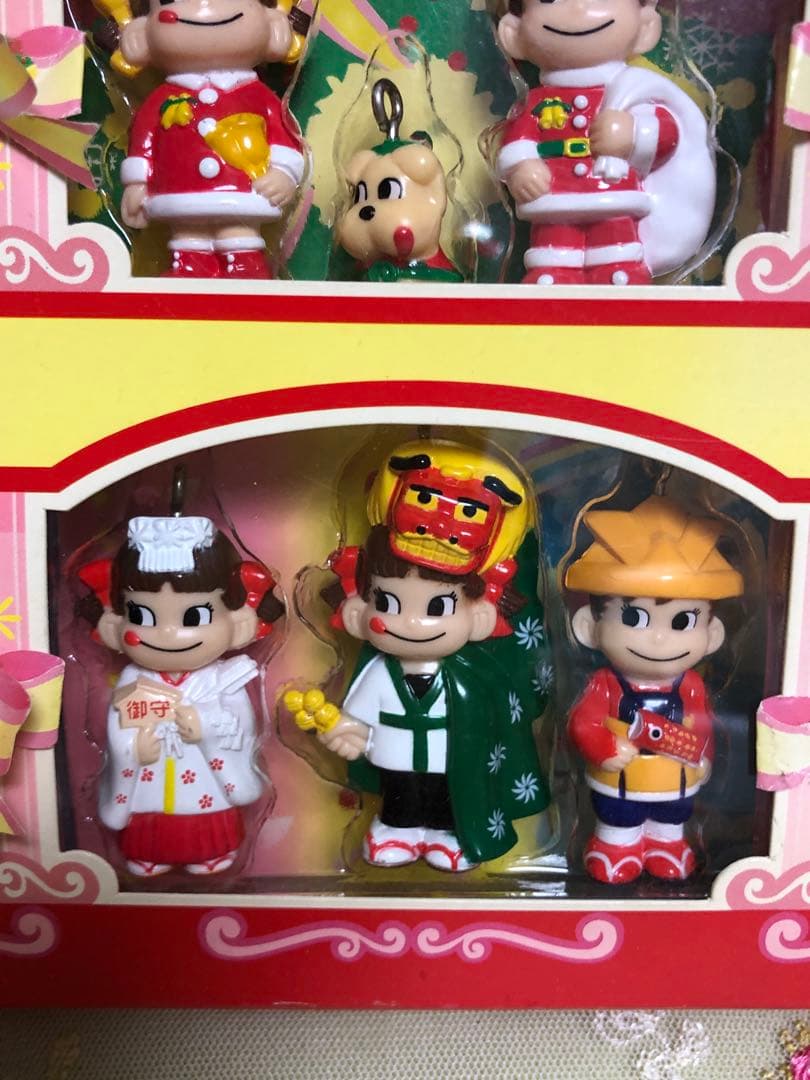 不二家のペコちゃんキャラクター人形 12体セット 新品未開封！非売品！貴重