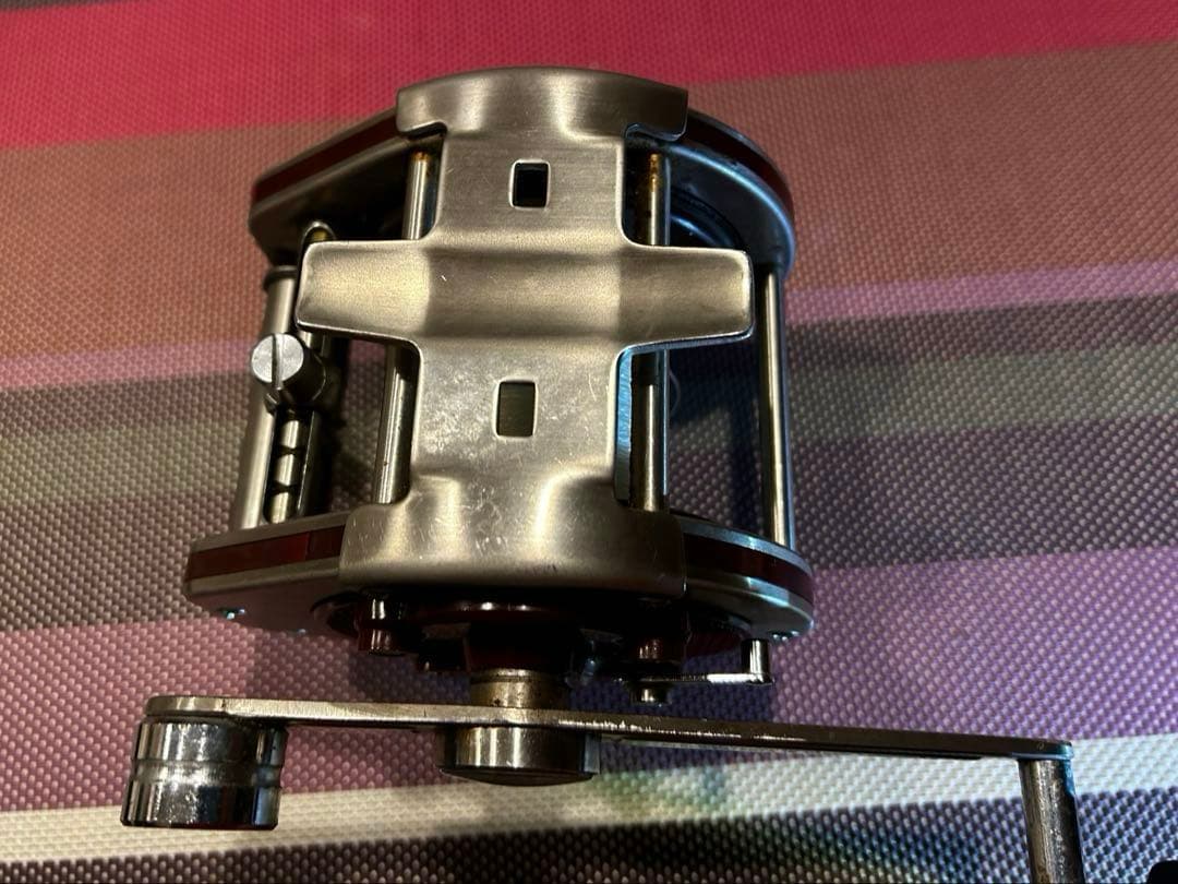 【美品】RYOBI アドベンチャー SD101 リール　 両軸リール