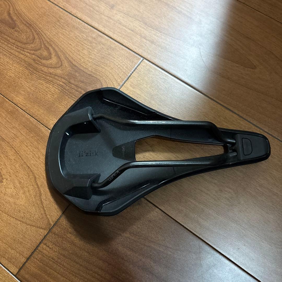 fizik フィジーク ARGO VENTO R3 140m