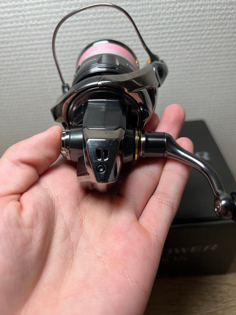 SHIMANO 24 TWIN POWER C2000S シマノ　ツインパワー