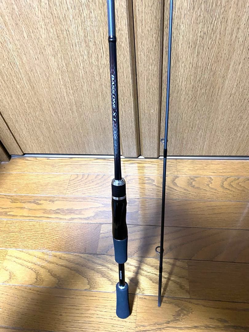 最終値下げ‼️美品‼️シマノ バスワンXT 260L-2 スピニングモデル