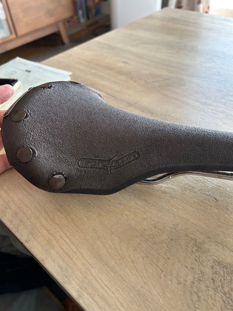 BROOKS SWIFTレザーサドル ブラウン