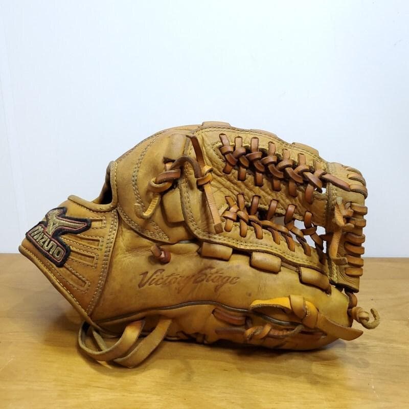 ミズノ 井端弘和モデル ダイアモンドマスター 限定品 内野用 軟式グローブ