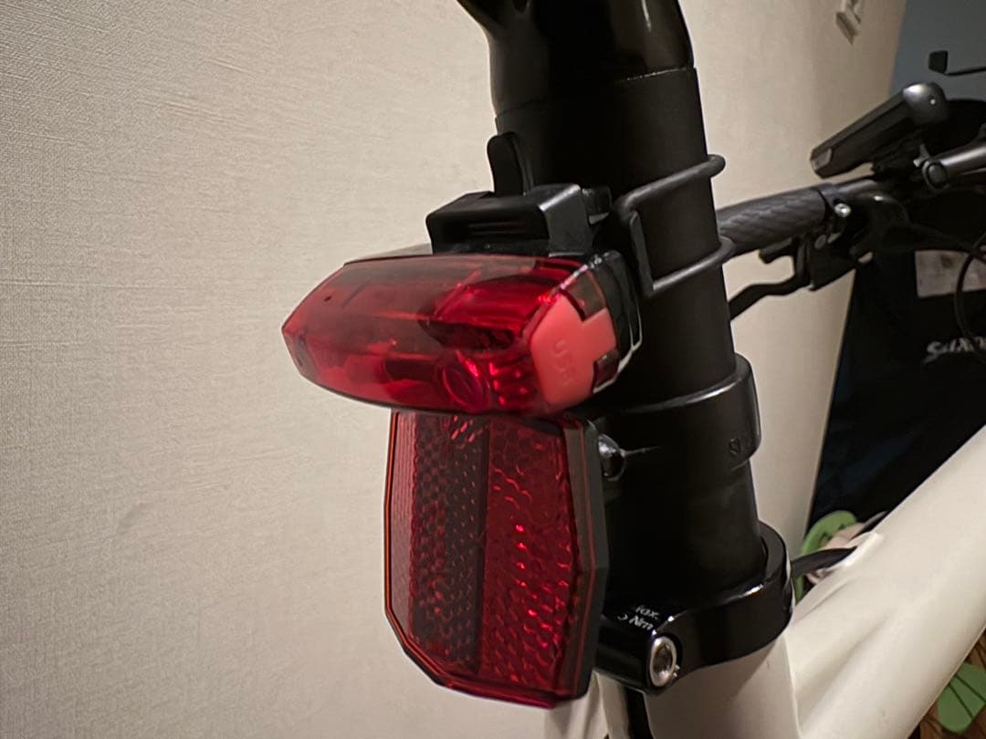 【17,000円相当の付属品付き】Bianchi C-SPORT 1 ホワイト