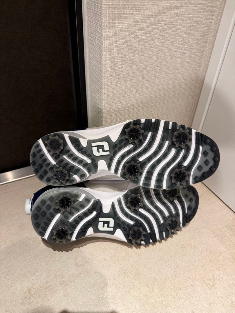 FootJoy ULTRA FIT ゴルフシューズ ホワイト/ネイビー