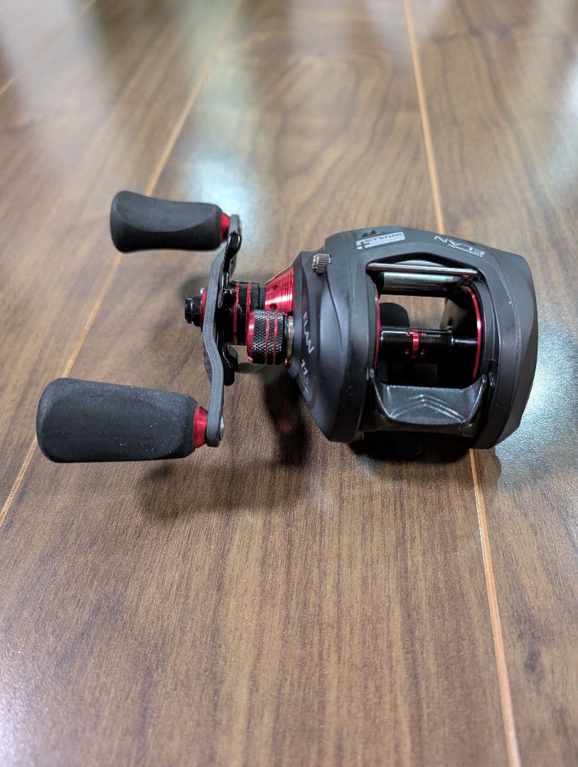 ベイト左ハンドル テイルウォーク WIDE POWER PLUS 71L