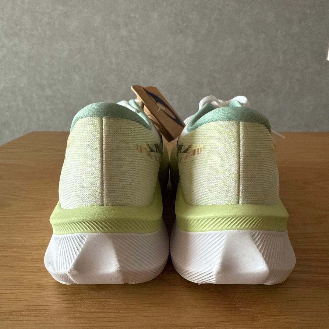 【新品・未使用】ASICS MAGIC SPEED4 (25.0cm)