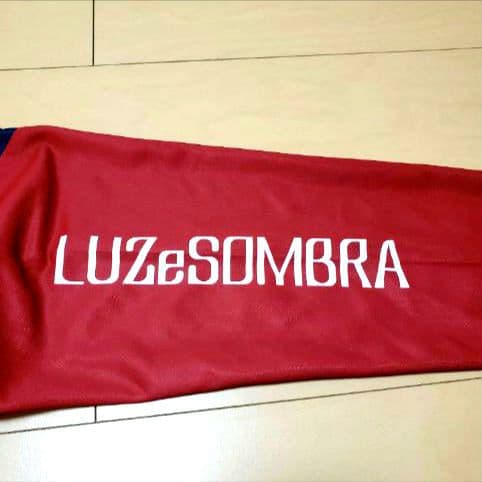 【美品】ルースイソンブラ LTT プラクティスシャツ エンジ L プラシャツ