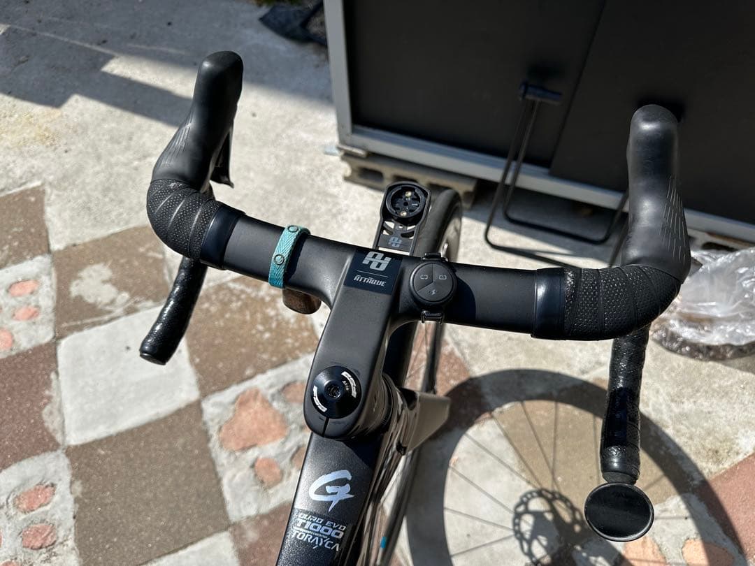 GUSTO DURO EVO DB SPORT ULTRA2024年式