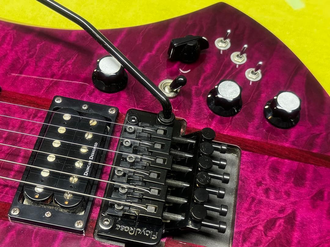 ギター B.C.Rich MOCKINGBIRD