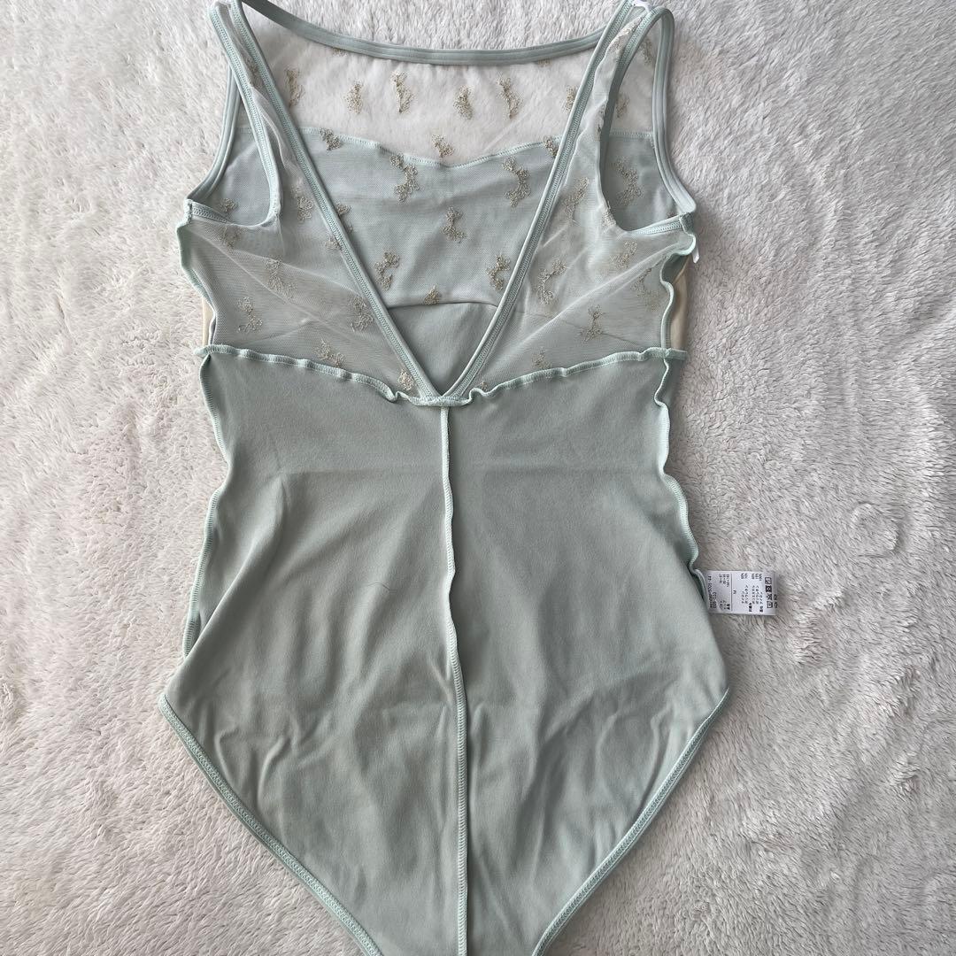 美品　チャコット　レオタード　M Chacott