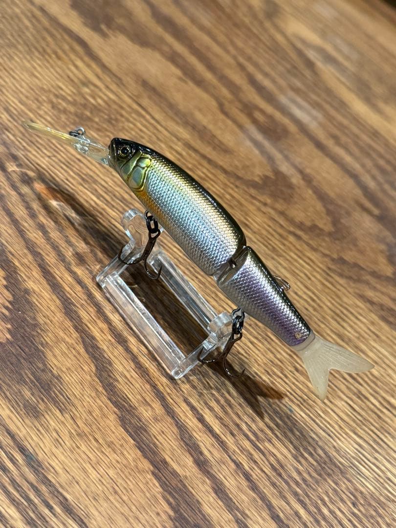 美品・ジャッカル・マガロン・スペアテール・ルアーセット
