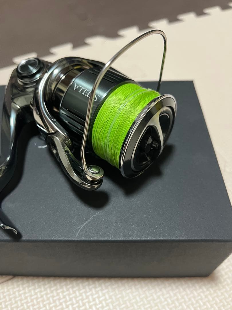シマノ 美品 22ステラ 4000XG ショアジギング ノブカスタム