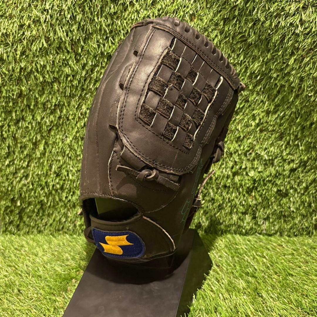 新品未使用　野球グラブ　グローブ　一般軟式大人用　内野手用　SSKリーグチャンプ