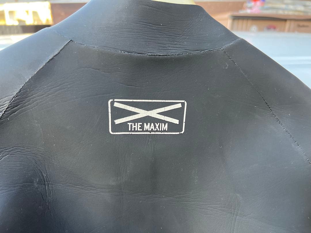MAXIM ブラック タッパー 前面ジッパー付き