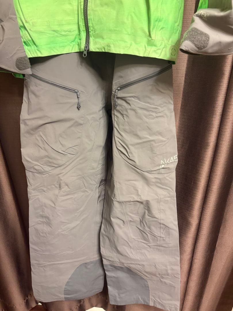 【希少】BURTON AK 457 Gray NeonGreenウェア セット