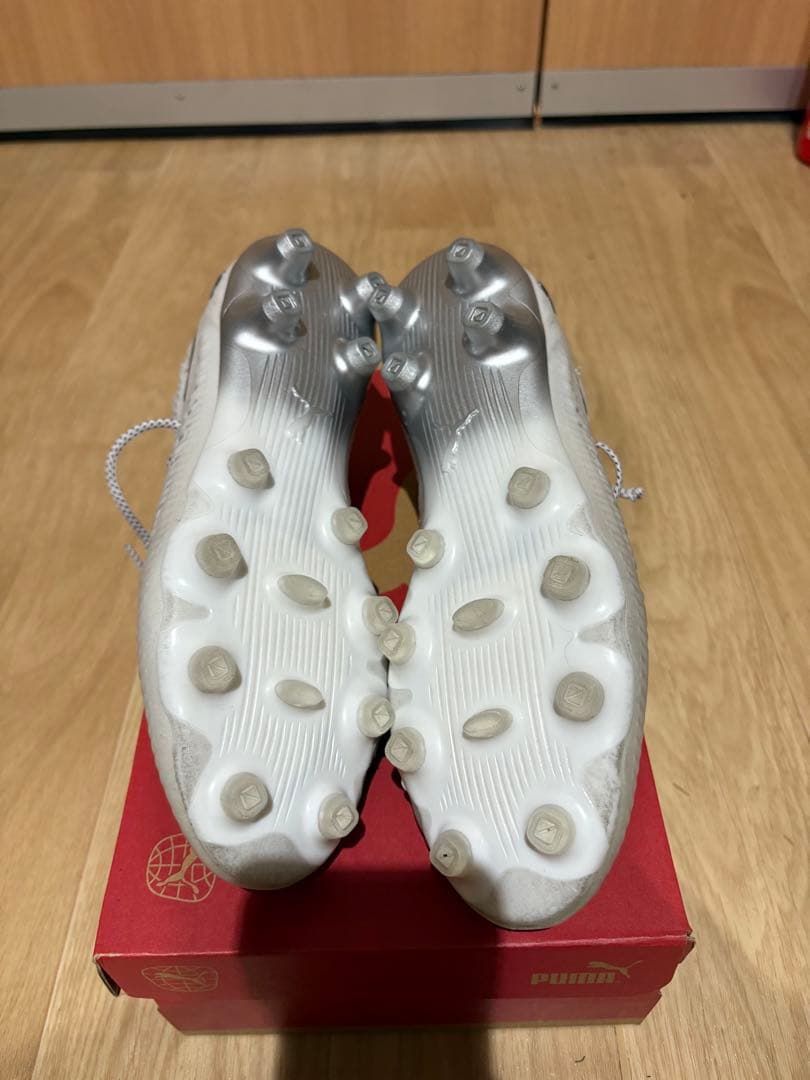 プーマ フューチャー 8 アルティメット HG サッカー スパイク PUMA