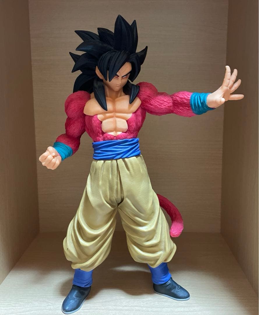 ドラゴンボール一番くじフィギュア 孫悟空スーパーサイヤ人4
