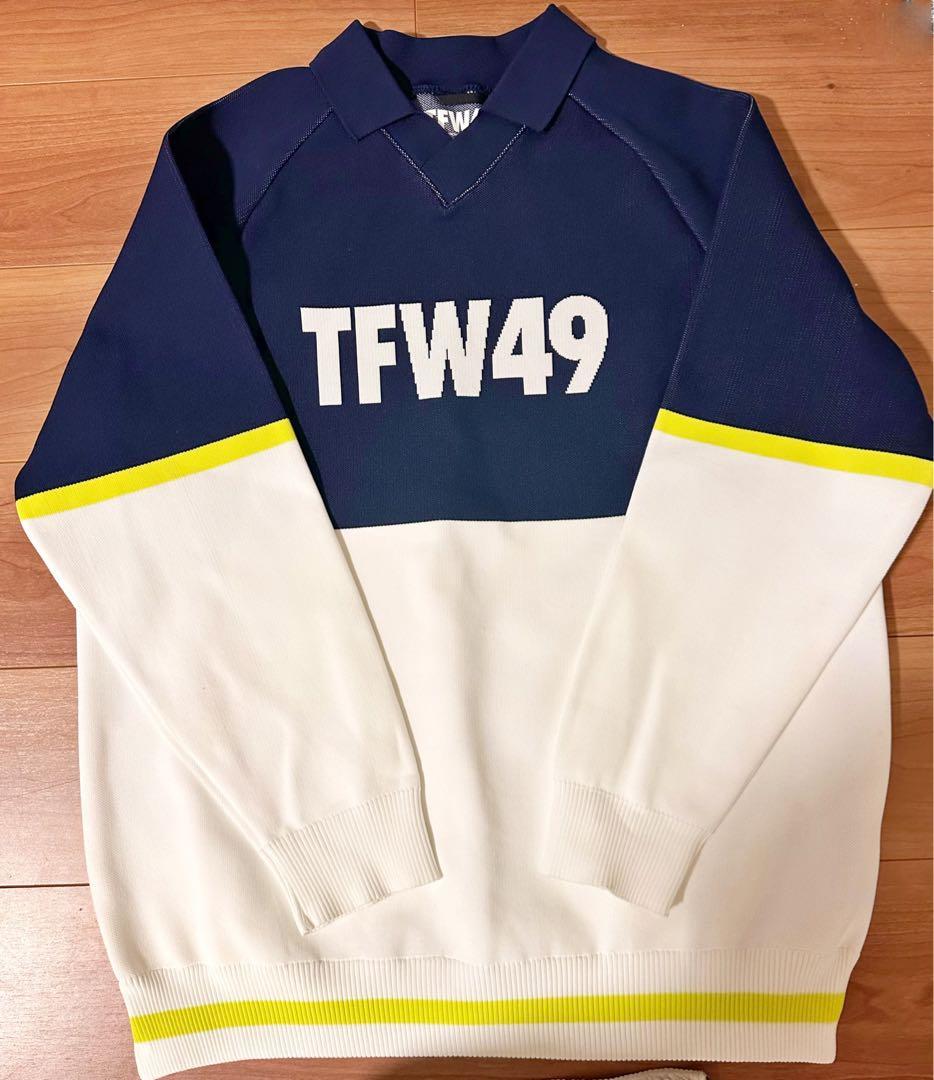 【美品】TFW49 襟付きニット　ホワイト　ネイビー