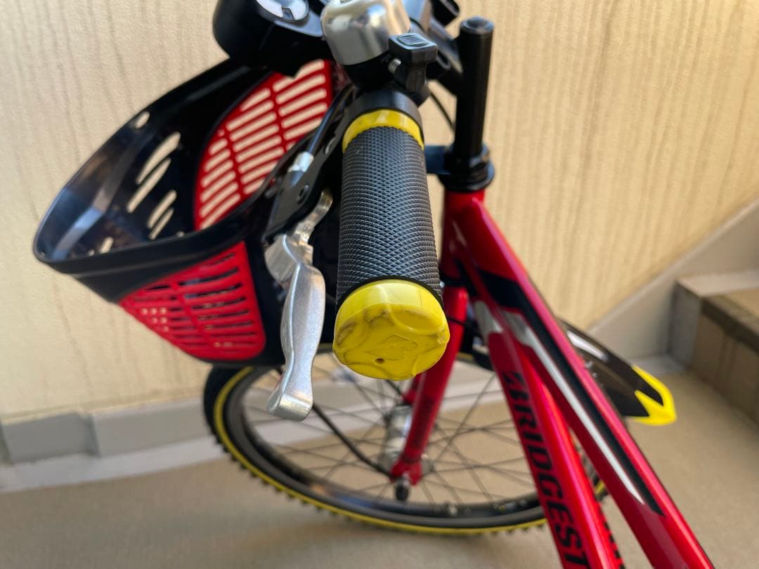 こて　BRIDGESTONE 子供用自転車 レッド