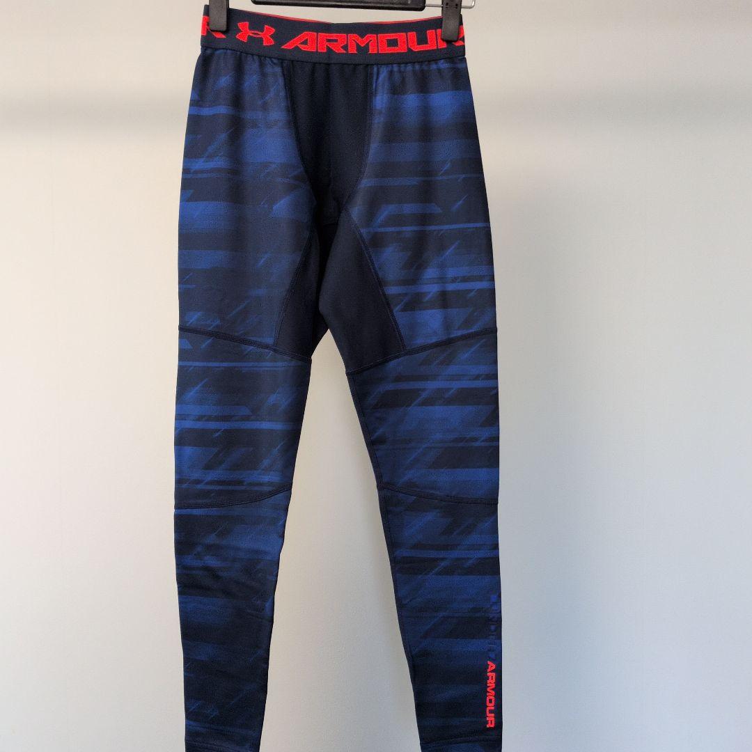 Under Armour トレーニングコンプレッション長袖、レギンスセット