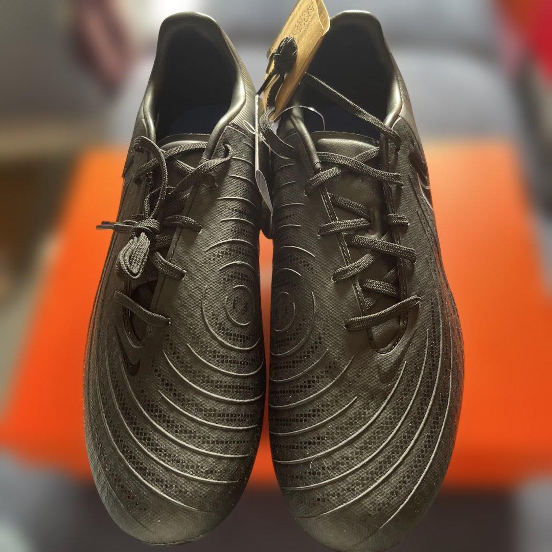 新品タグ付Nike ファントムGX 2アカデミーH G ￼黒サッカースパイク