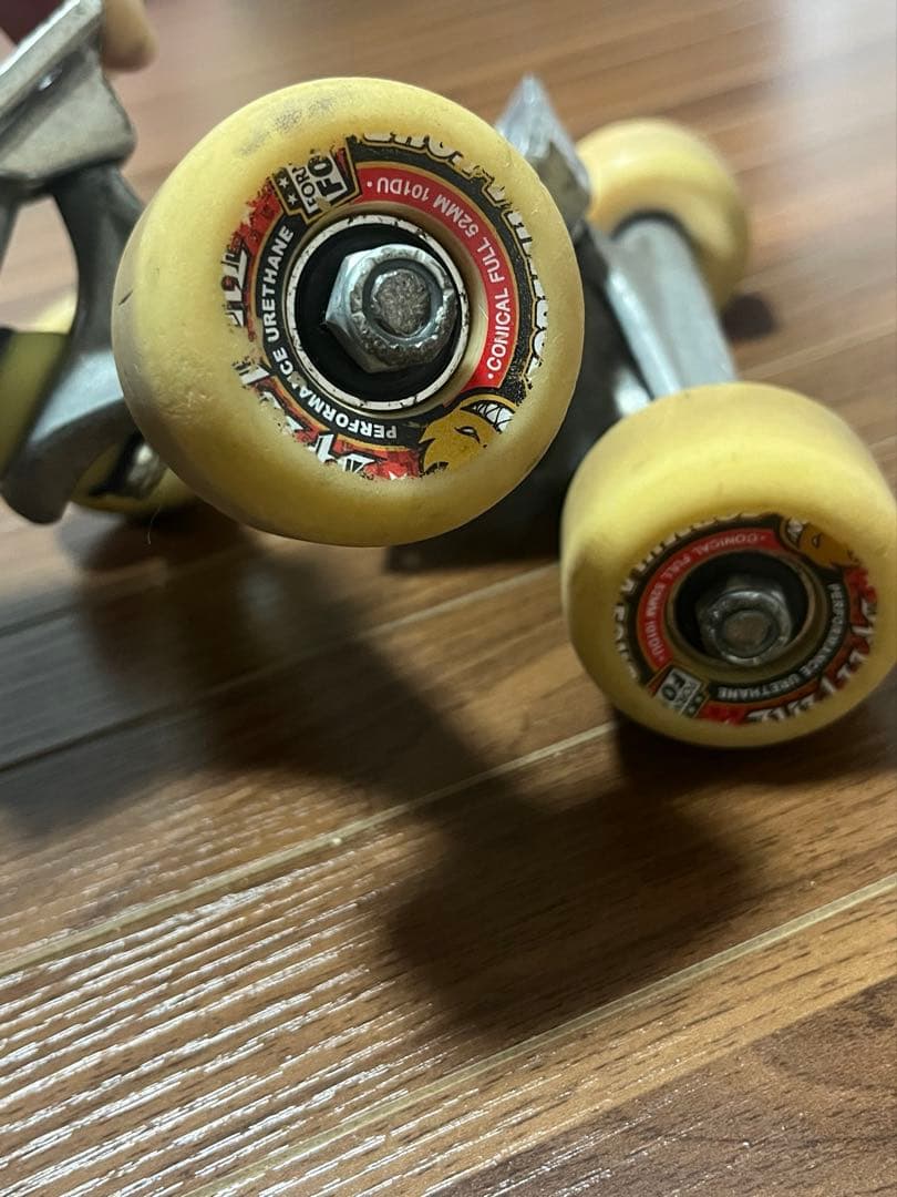 independent 139 spitfire 52mm トラック ウィール