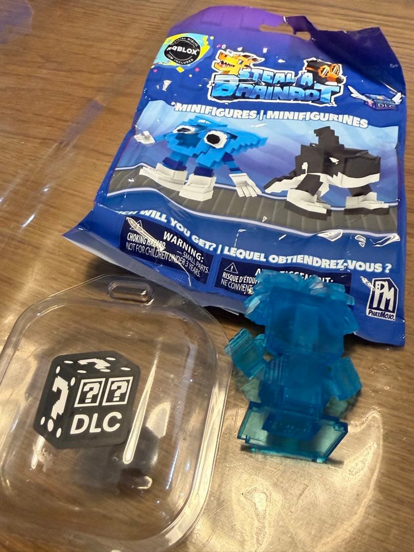 公式 フィギュア Roblox Steal A Brainrot DLCコード