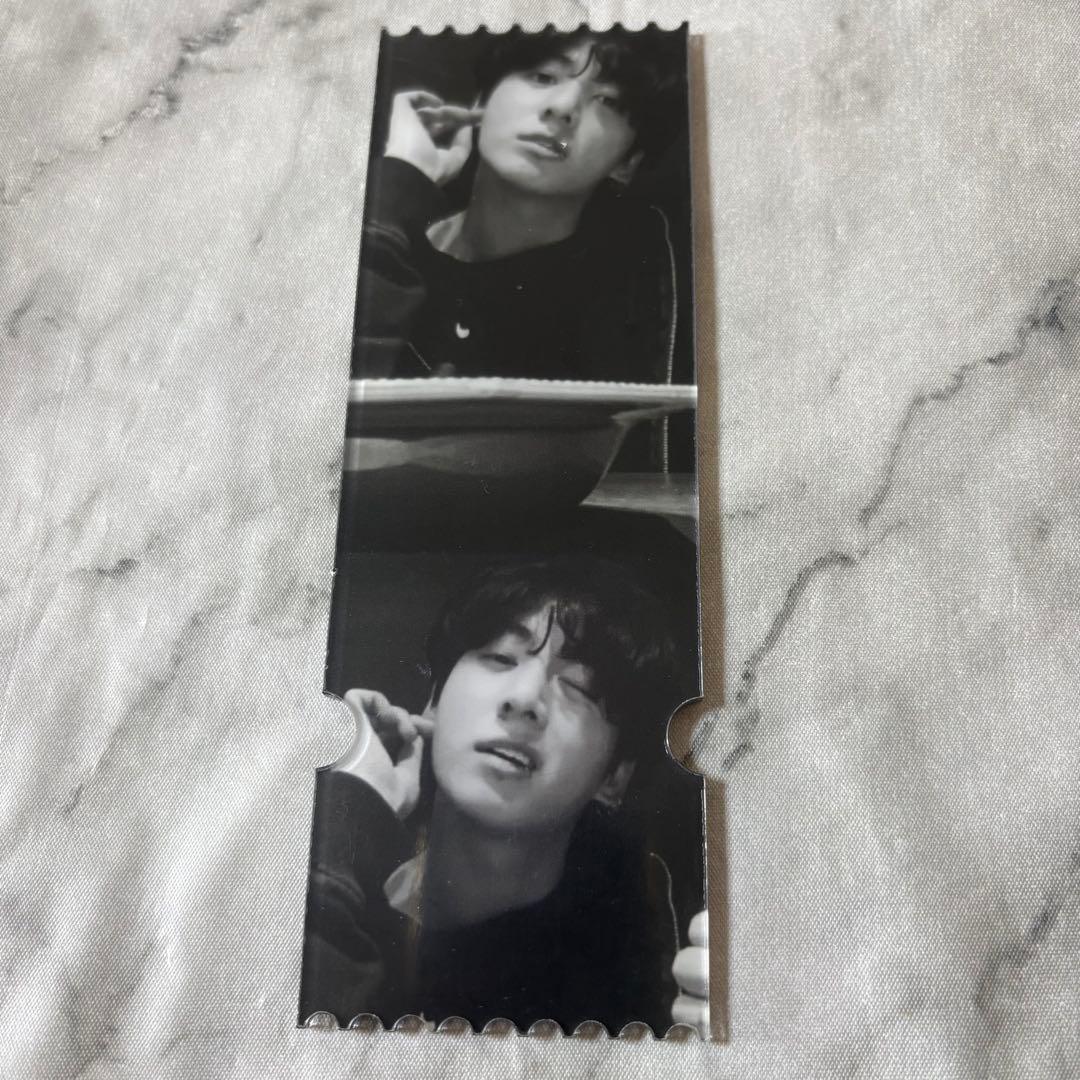 在庫処分セール　BTS アクリルフォトチケット