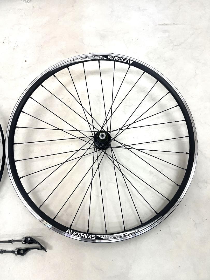 新品☆650Cロードバイク用完組ホイールセット ブラック（571×14）