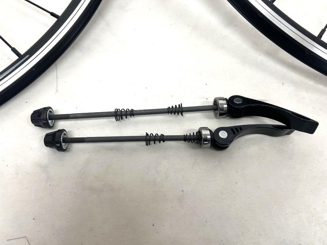 新品☆650Cロードバイク用完組ホイールセット ブラック（571×14）
