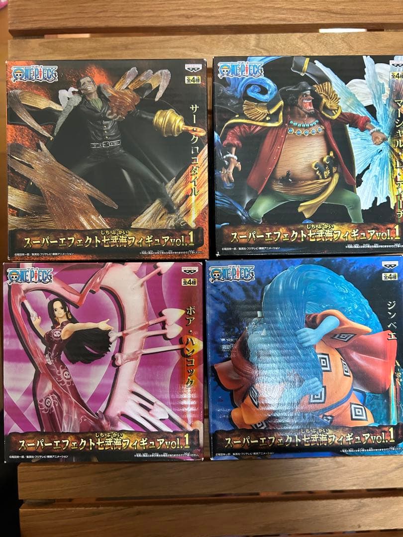 ワンピース　スーパーエフェクトフィギュア　8シリーズ　全32種　まとめ売り！
