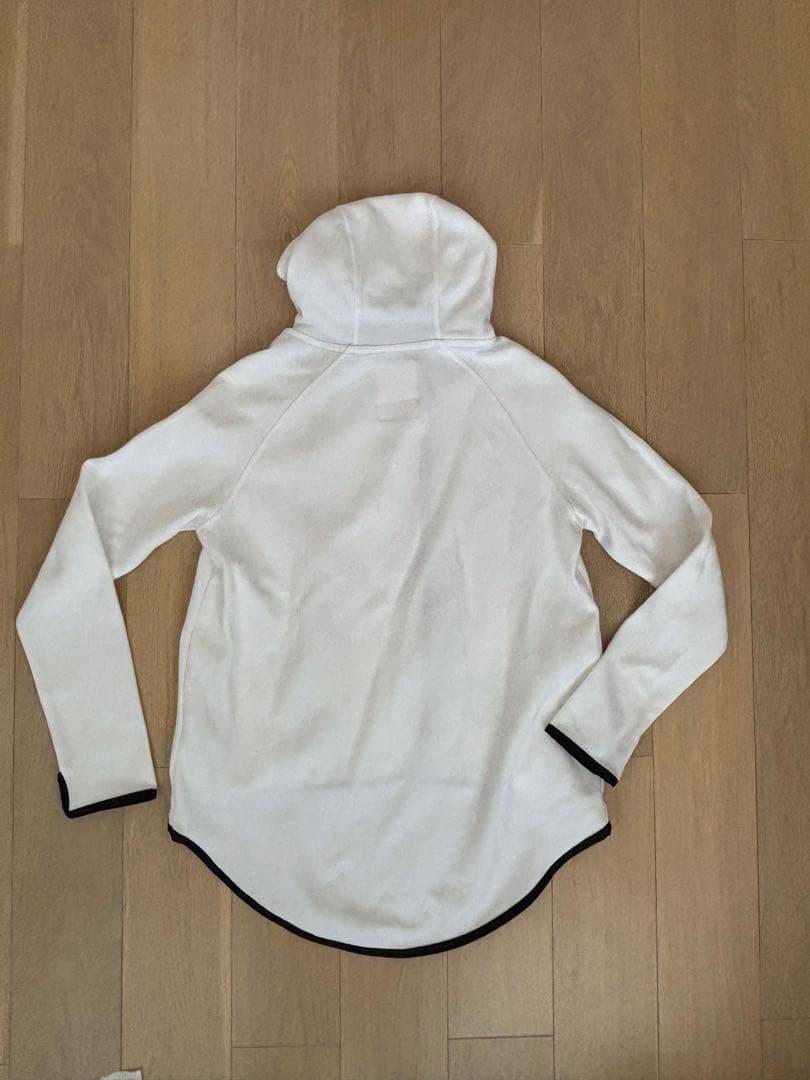 NIKE フード付きジャケット ホワイト