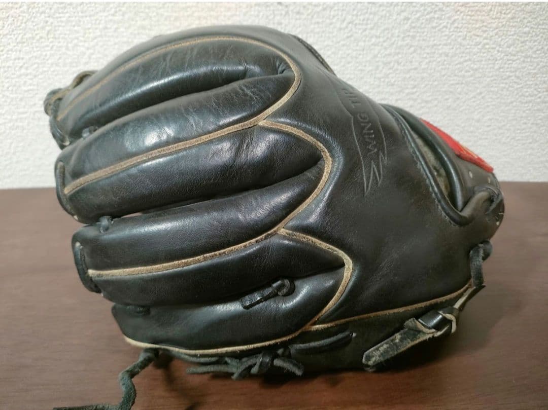 硬式内野手用グラブ　ローリングスHOH