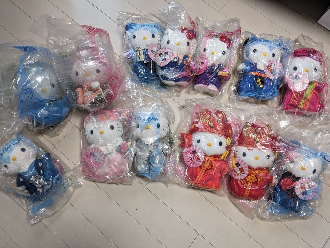 週末セール！ハローキティ13体　ウエディング　マクドナルド　キティちゃん