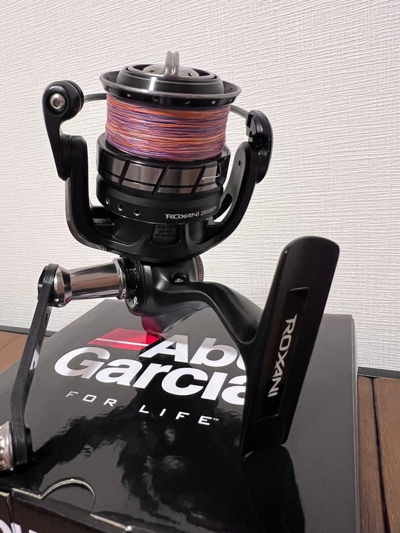 M*I様 ⭐︎美品⭐︎アブガルシア　ROXANI2500MSH
