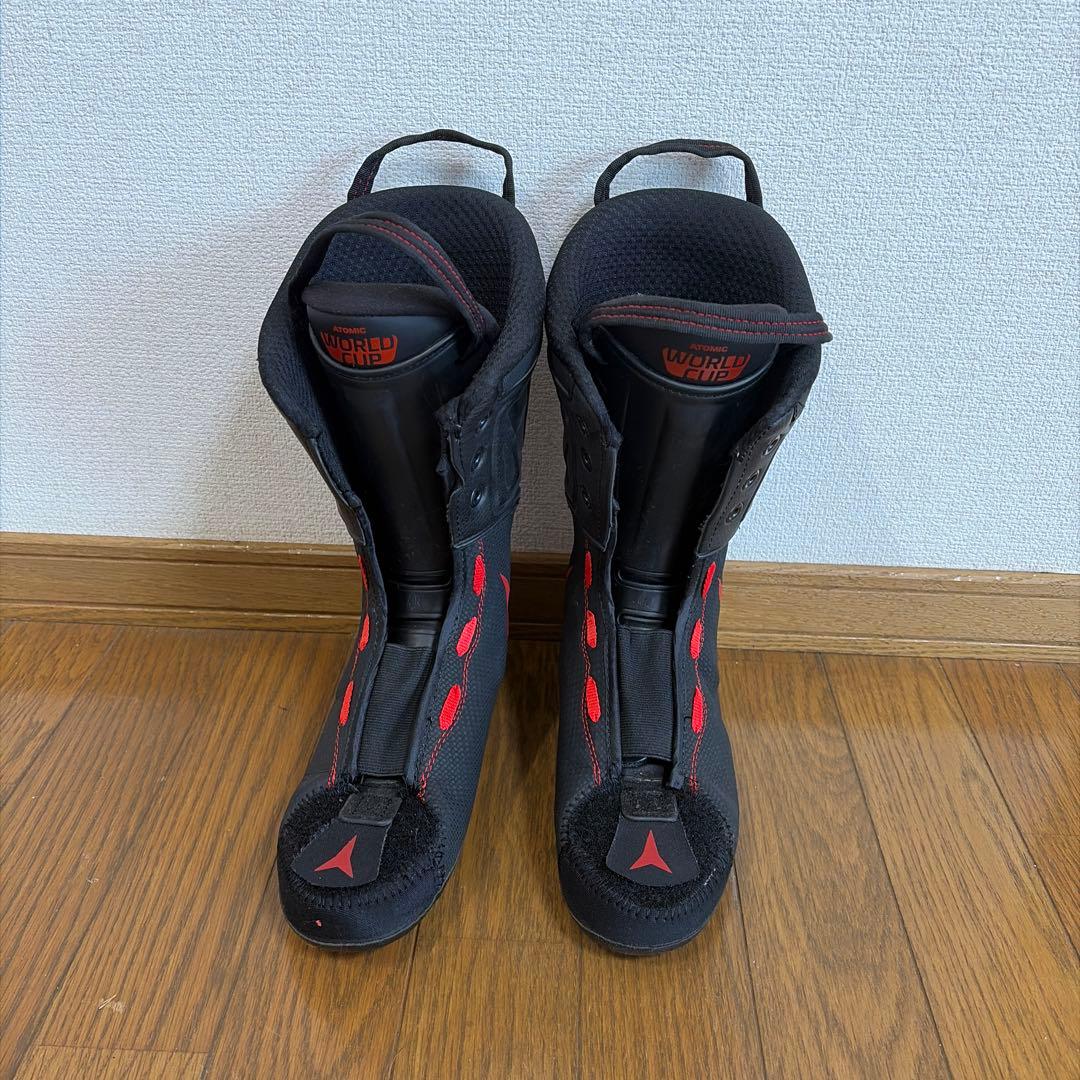 Atomic スキーブーツ 24.0〜24.5cm