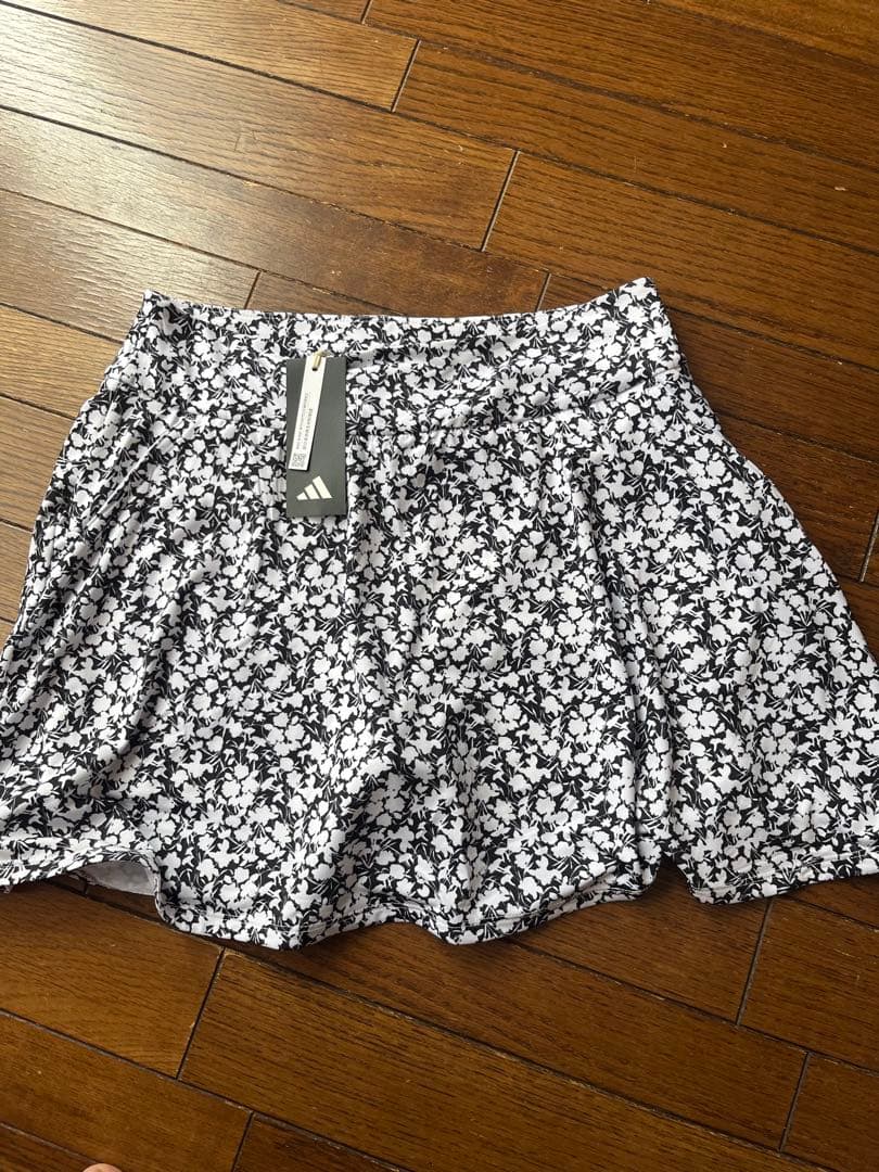 新品　アディダス　adidas ゴルフ　モックネック　スカート　セットアップ　L